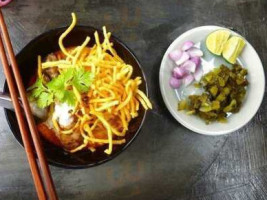 Gohyang Restaurant food