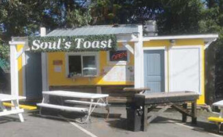 Soul's Toast food