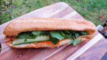 Ngon Banh Mi Tea food