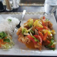 Thai Empereur food
