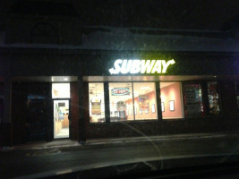 Subway Blainville food