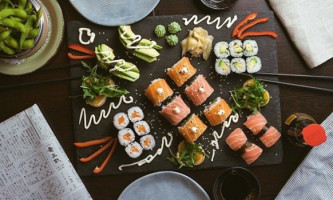 Miyoko Sushi(no Doordash) food