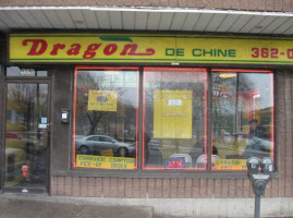 Dragon Ii De Chine outside