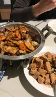 Yan Yu Chinese Dining inside