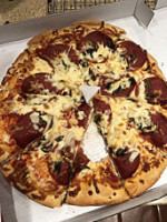 Glenora Pizza food