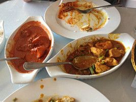 Manvirros Indian Grill food
