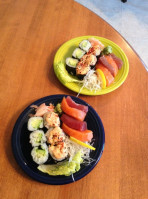 Kujira sushi &grill food