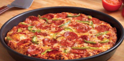 Pizza Hut Nepean food