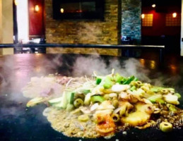 Sizzle Mongolian Grill food
