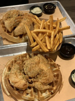 Cluck Clucks Chicken & Waffle food