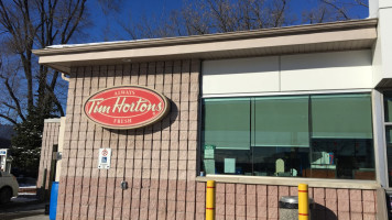 Tim Hortons outside