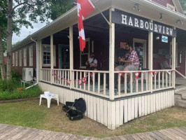 Harbourview Restaurant outside