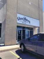 Glen Abbey Italian Bakery food