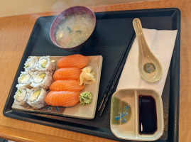 Fukuroku Sushi Express food