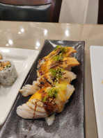 Sushi High food