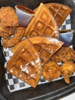 Lucky's Chicken N’ Waffles food