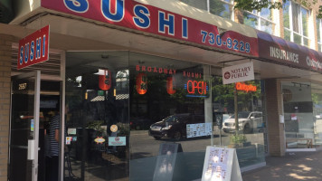 Ah Long Sushi outside