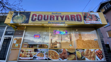 Indian Courtyard food