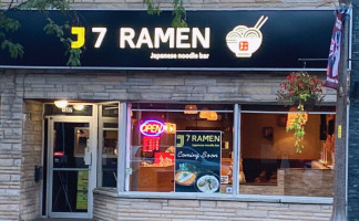 J7 Ramen food