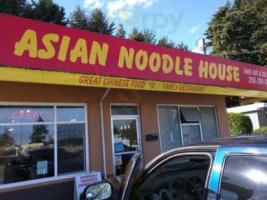 Asian Noodle House outside