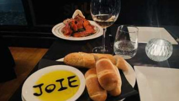 Joie Grillades food