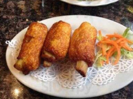 Quynh Vietnamese Cuisine food