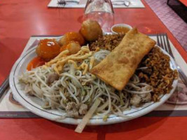 Yum Yums Chinese food