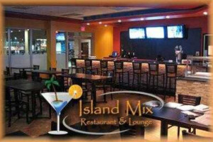 Island Mix And Lounge inside