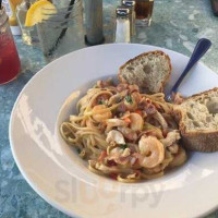 Strada West Eat and Sip House food
