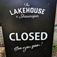 The Lakehouse At Shawnigan food