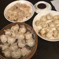 QING HUA dumpling inside