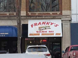 Franky's Banh Mi outside