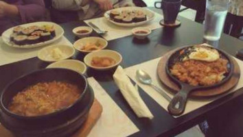 Windsor Seoul Restaurant food