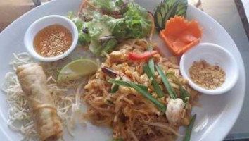 Som Tum Thai food