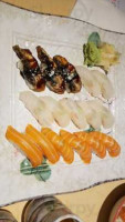 Marado Sushi food