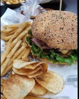 B12 Burger food
