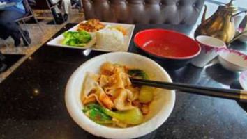 Xin Jiang /halal Qīng Zhēn Dà Dōu Huì food