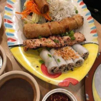 Vina Vietnamese Cuisine inside