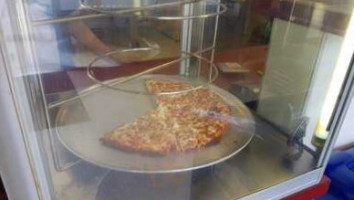Crossfield Pizza food