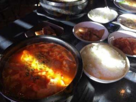 Gogi Korean Bbq food