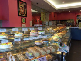 Tung Hing Bakery And food