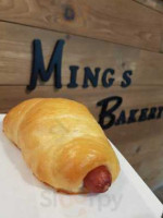 Ming's Bakery food