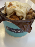 Cinnabon food