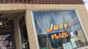 Judy's Place food