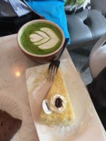 Dessert Cafe MOMO food