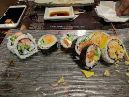 Sushi Palace food