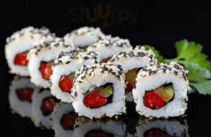 Sushi Shino food