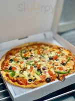 Rio Pizza - Centre St food