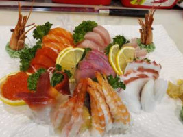 Sushi Royal House food