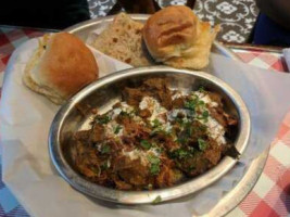 Bombay Street Food food